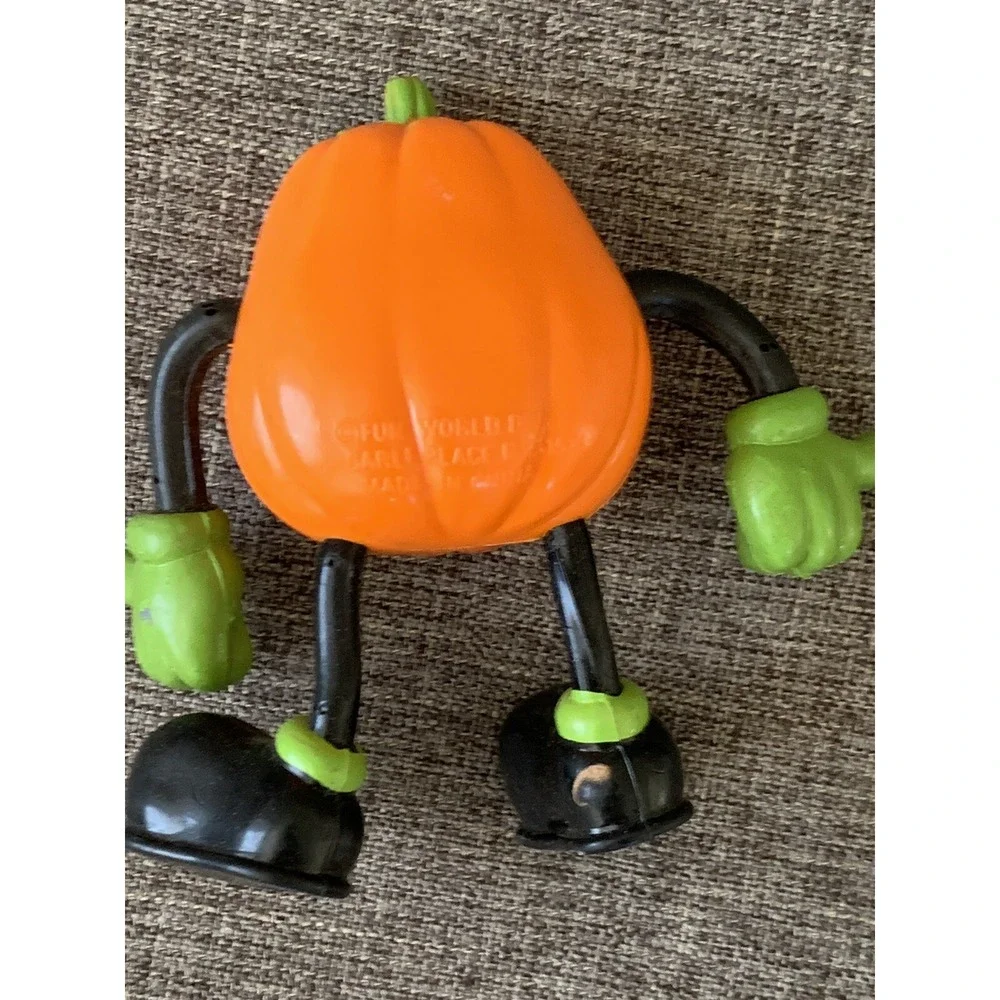 Bendable Witch  Pumpkin Toys Halloween Fun World Easter Unlimited VTG Bendy